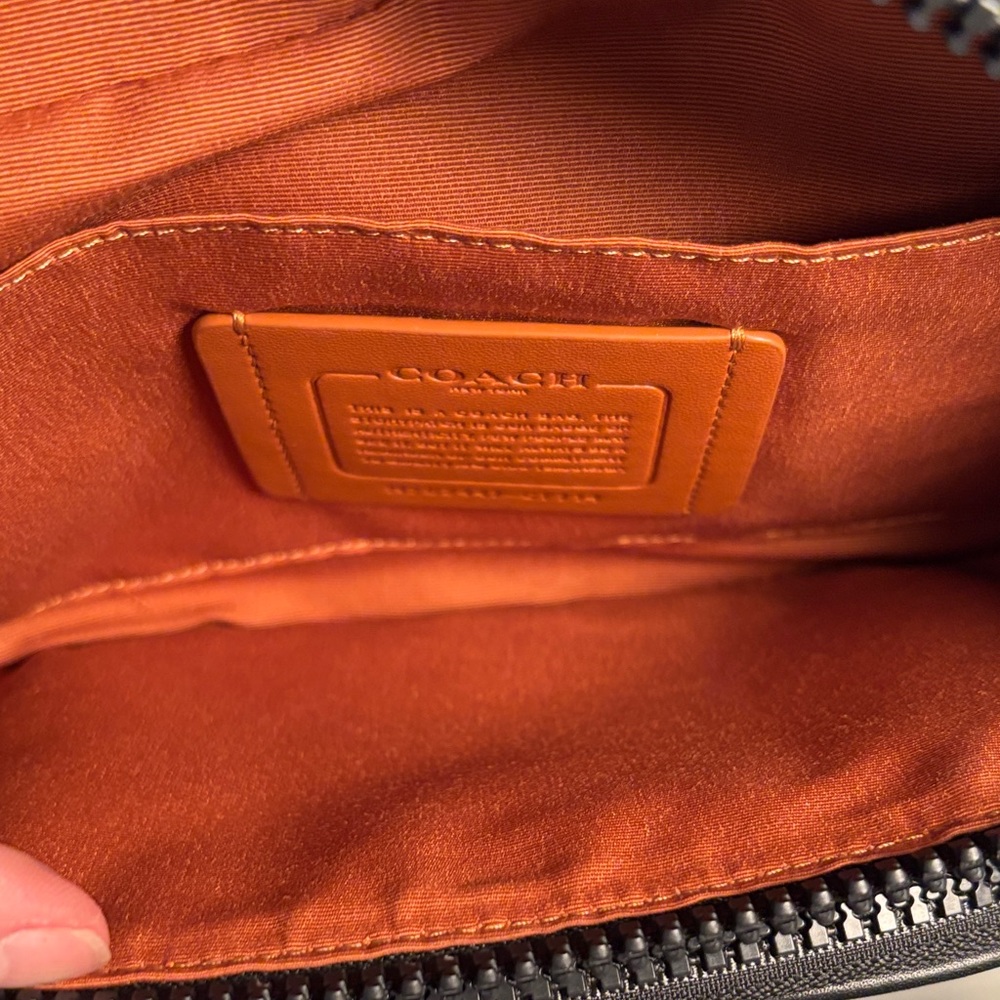 Coach Racer Belt Bag in Signature Canvas and Leather - Picture 4 of 9
